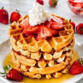 Belgian Waffle w/ Strawberry